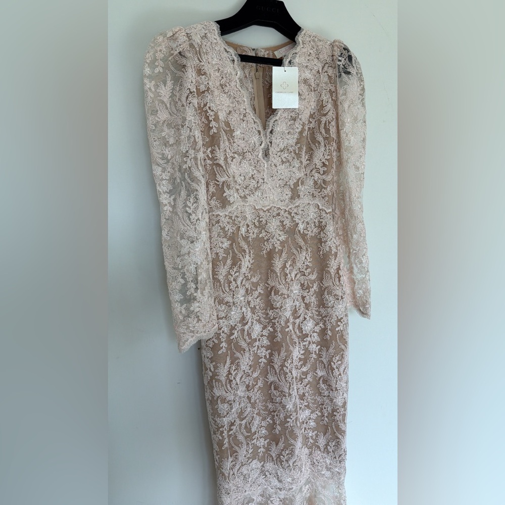 Cinderellas Closet - Picture 4 of 5